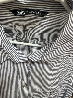 Zara White & Blue Striped Crop Top